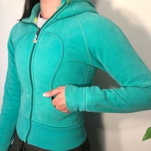 Lululemon green scuba hoodie with pockets